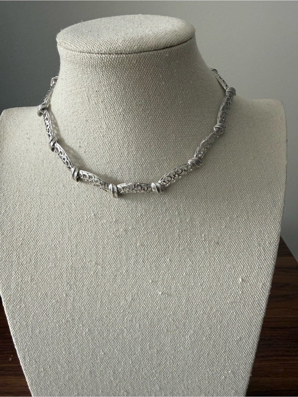 Vintage Monet Silver Tone Filigree Link Collar Choker Necklace. Signed.